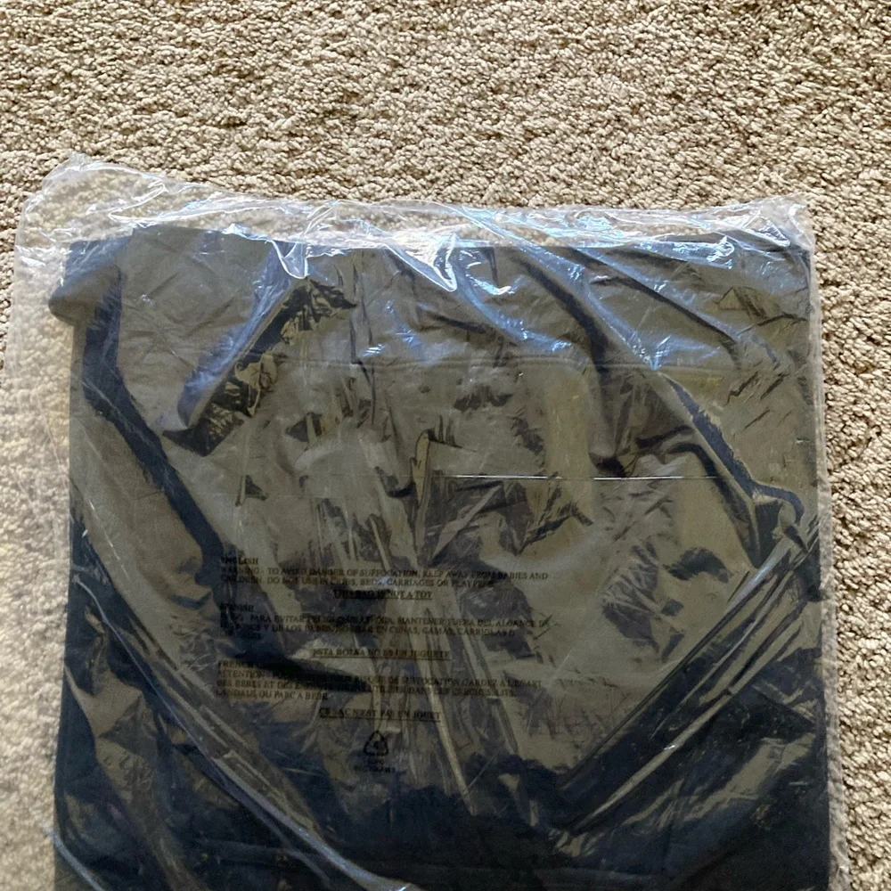 ANTI SOCIAL SOCIAL CLUB x Arizona Hoodie - Picture 4 of 4